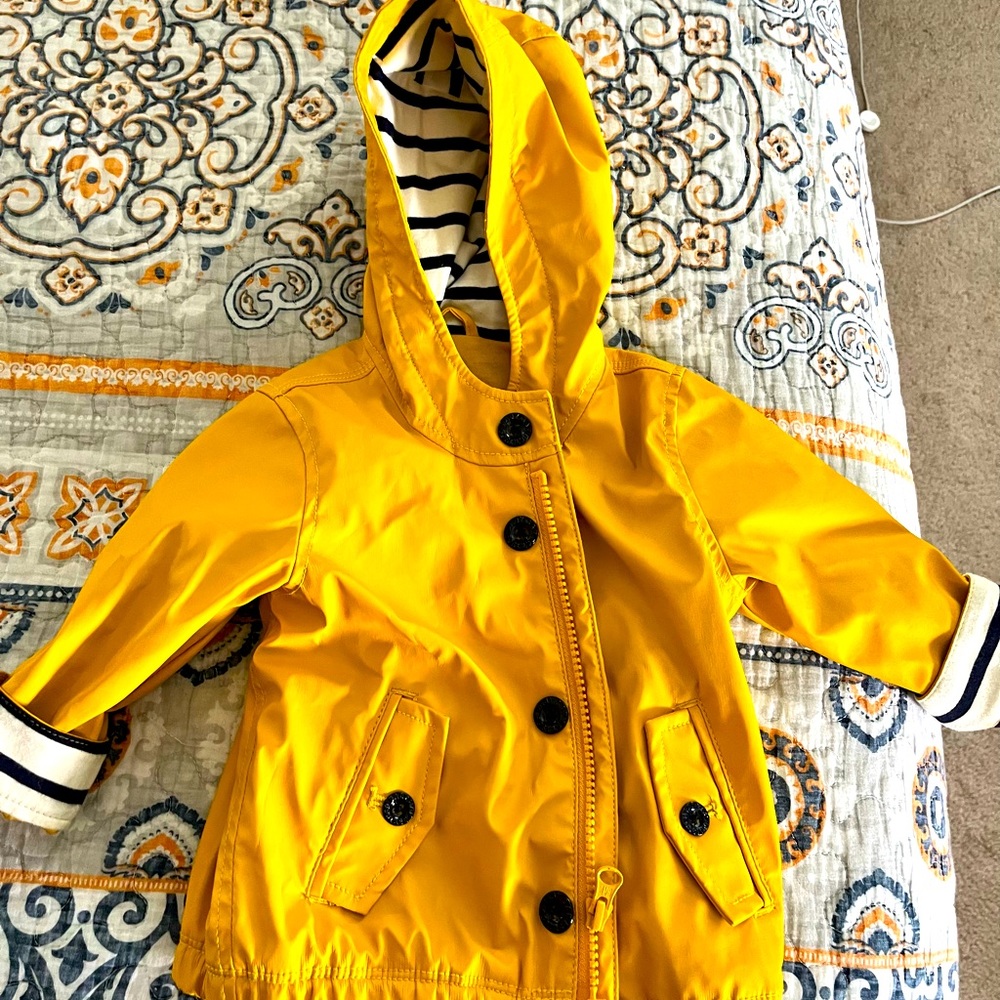 Baby Gap unisex rain jacket